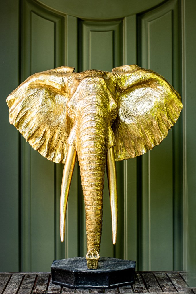 Arany elefánt szobor